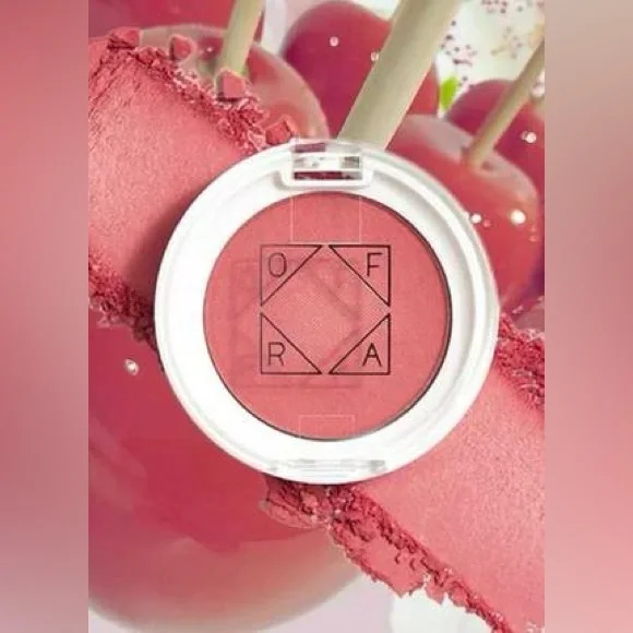 OFRA COSMETICS BLUSH - CANDY APPLE - Picture 6 of 7